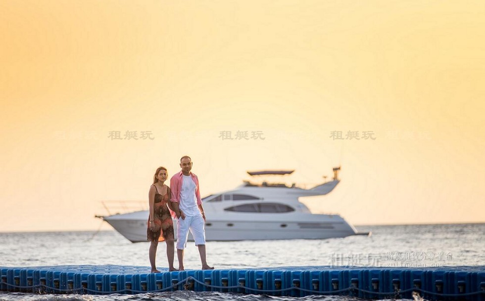 乘游艇玩轉普吉——船宿